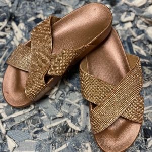NEW Rose gold slides